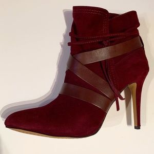 Like NEW VINCE CAMUTO Suede Booties Burgundy plum Size 10